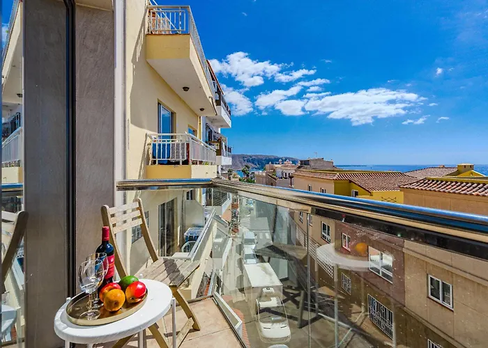 Fresh Cosy Sea View Apartment